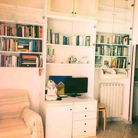 리도디오스티아 Cosy Studio Flat On The Seaside 아파트 외부 사진